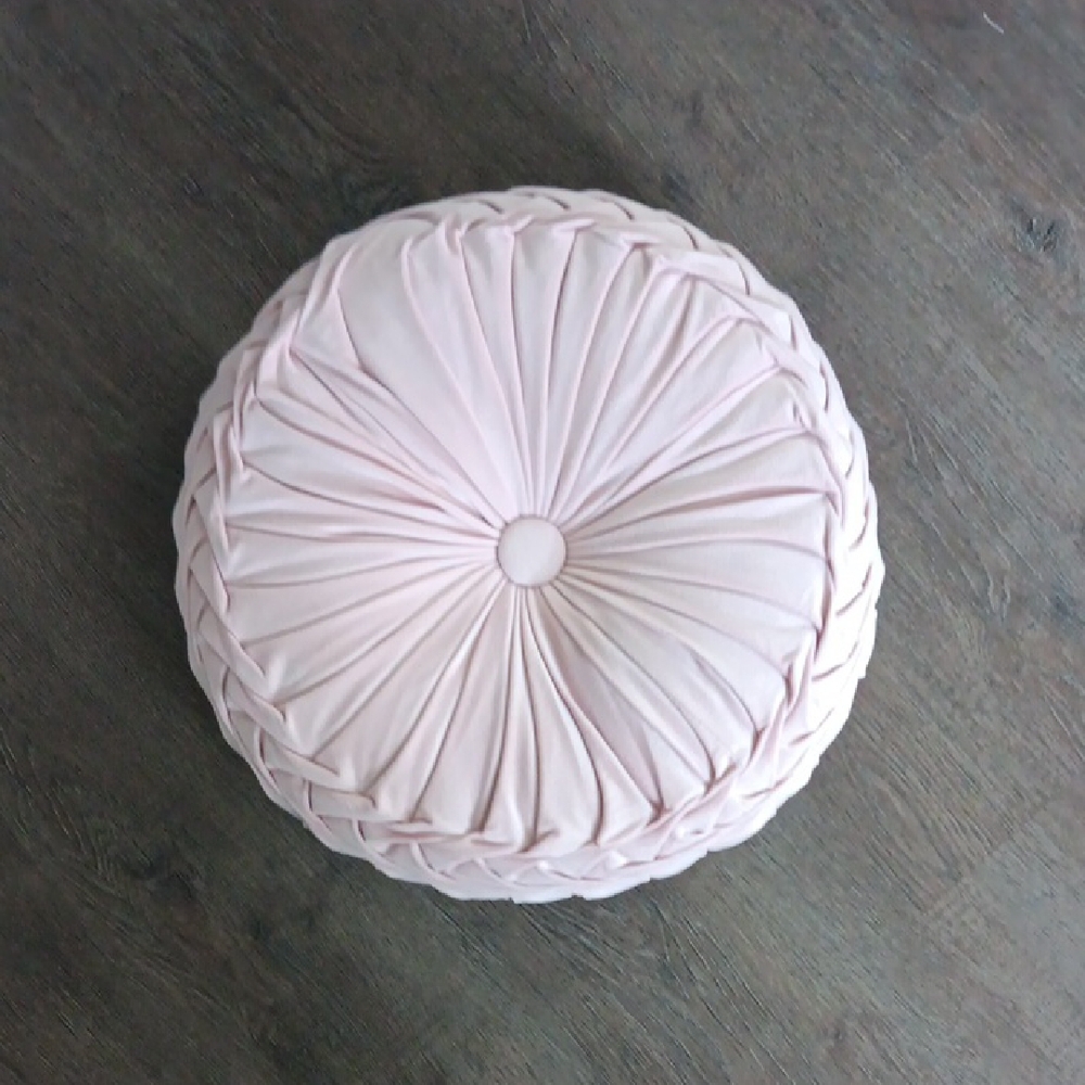 Round Pleated Decorative Pillow in Light Pink